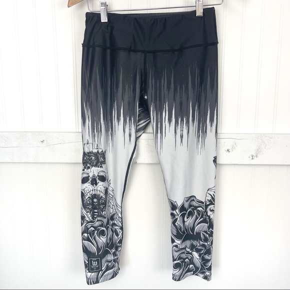 WATTIE INK Skull Cropped Runner Tights - Picture 1 of 4